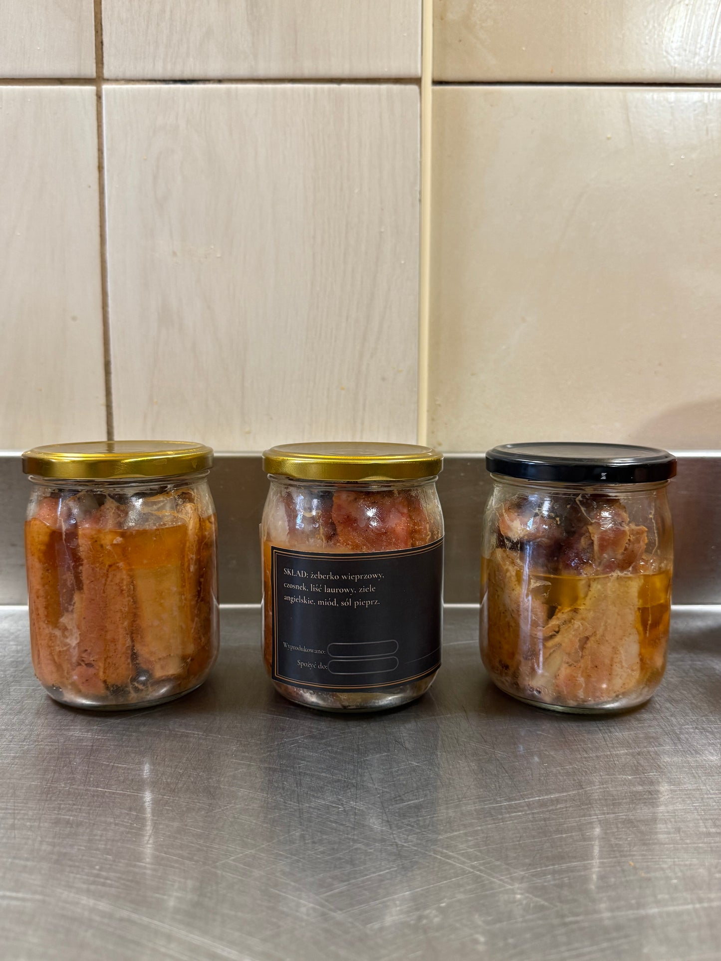 Żeberka w słoiku, domowe, soczyste, gotowy obiad tradycyjny w kilka minut